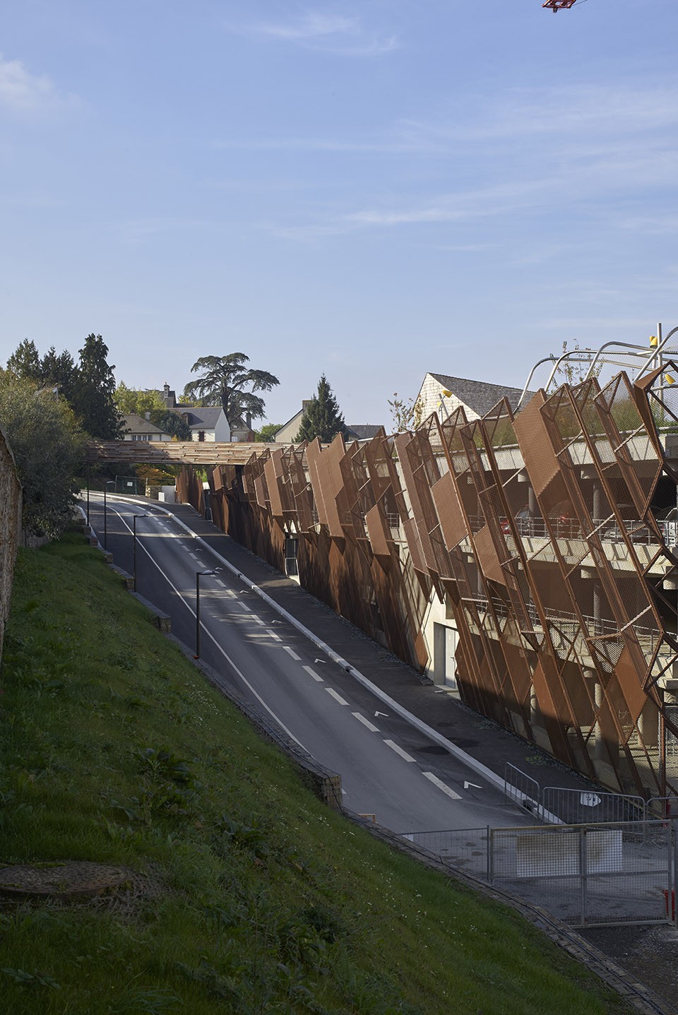 011-P.E.M Vitre by TETRARC
