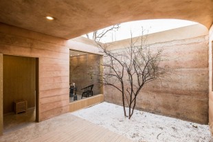 025-Cave-house-on-loess-plateau-Shanxi-China-by-hyperSity-Architects-960x640