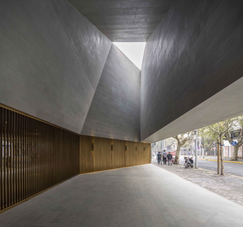 05_new shanghai theatre_neri hu