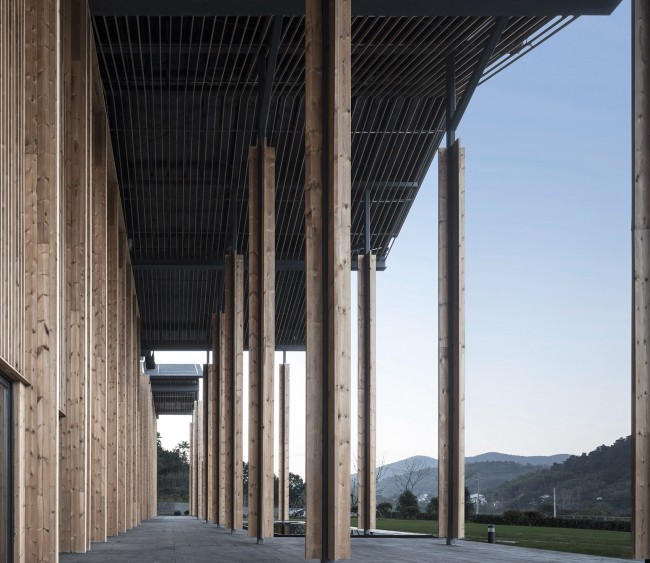 07 入口柱廊 摄影：姚力- Shitang Village Internet Conference Center, Jiangning, China by AZL Architects