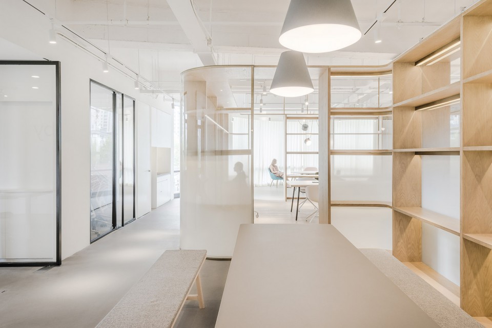 1-3000-WEB_sRGB_NextEV-NIO-364-X_Linehouse