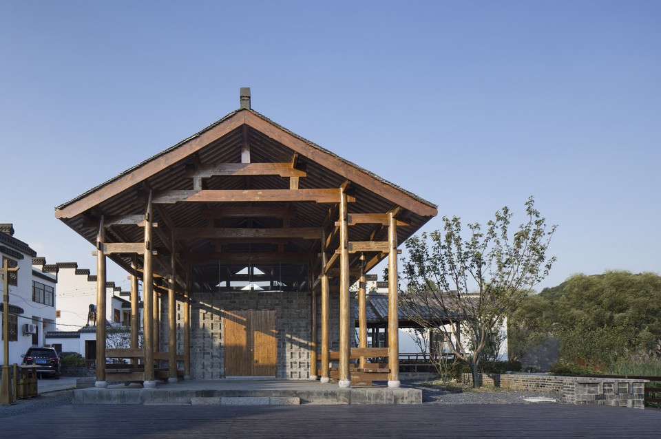 11西立面- A Rural Shop at Huashu Village, Nanjing, China by Atelier Zhouling