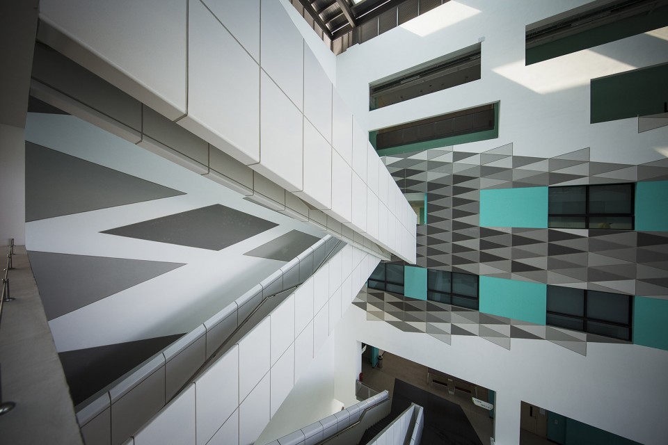 14-Ngee Ann Polytechnic Block 51by DP Architects