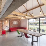 萨福克教堂山谷仓改造住宅 / David Nossiter Architects
