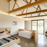 萨福克教堂山谷仓改造住宅 / David Nossiter Architects
