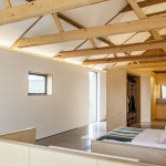 萨福克教堂山谷仓改造住宅 / David Nossiter Architects
