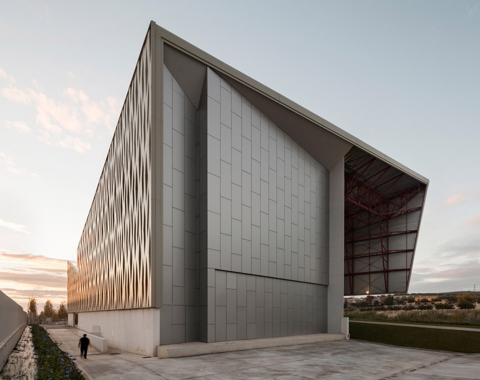 5-Municipal Auditorium in Lucena by MX_SI architectural studio