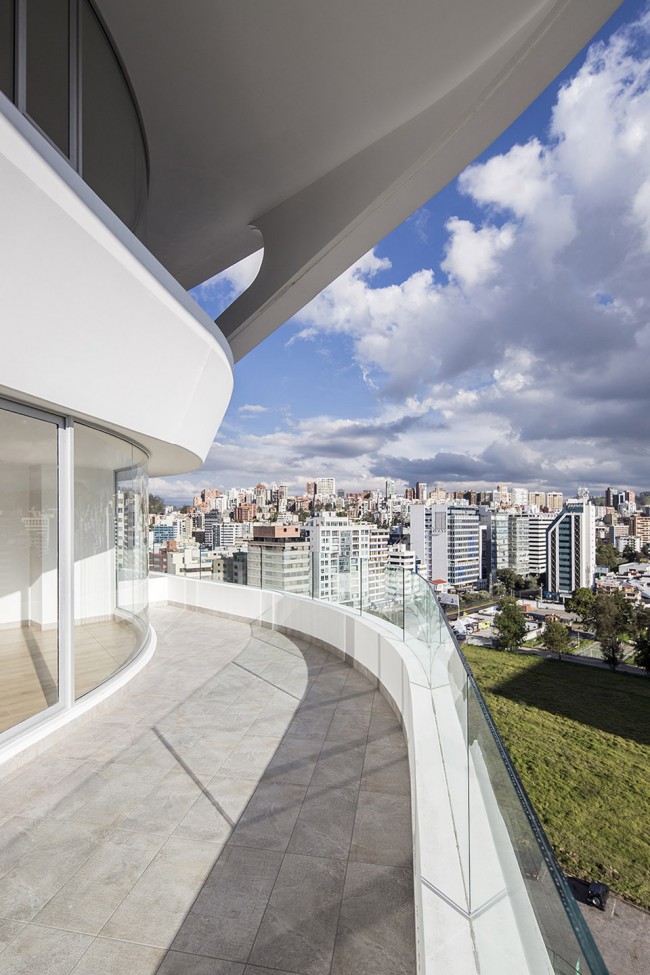 7-Gaia Building by Leppanen + Anker in Ecuador