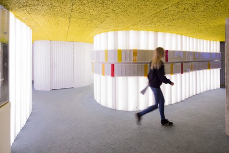 011-Second Home Offices by Selgascano
