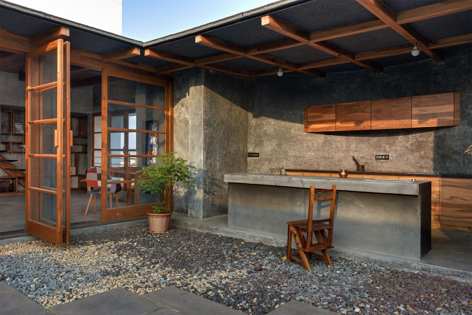 2-pantry2_veranda_Studio Course
