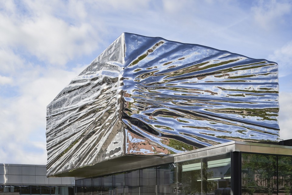 4-Snohetta-designs-second-expansion-to-Lillehammer-Art-Museum-and-Lillehammer-Cinema-960x641