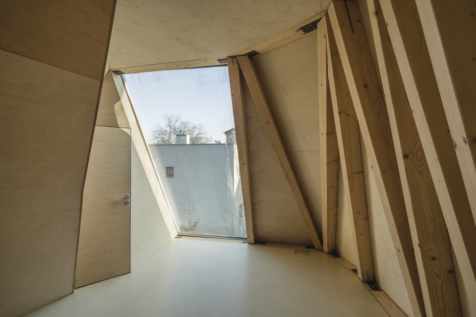 House in an Orchard by Sepka architekti -32
