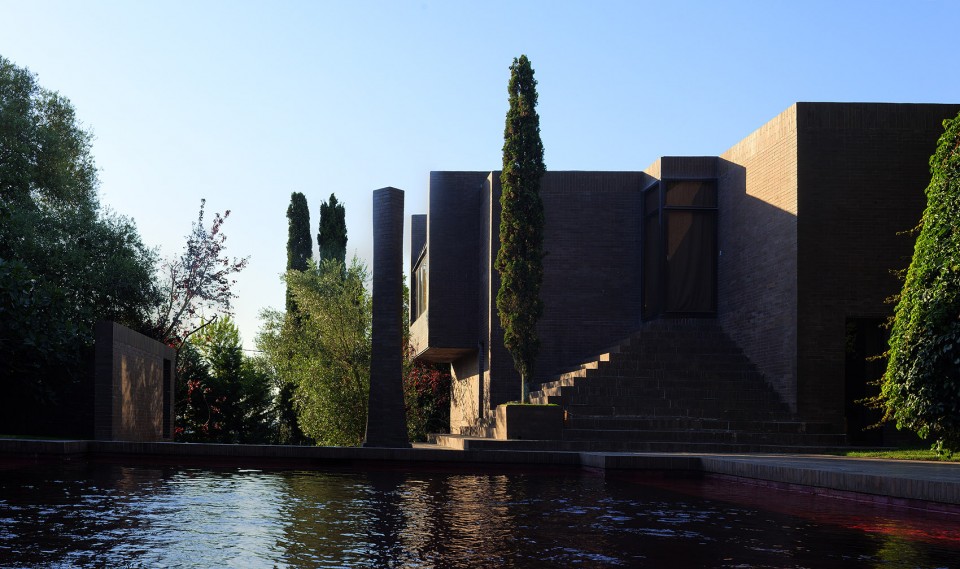 001-Family House by Ricardo Bofill Taller de Arquitecturaricardo_bofill_taller_arquitectura_montras_house_spain_39