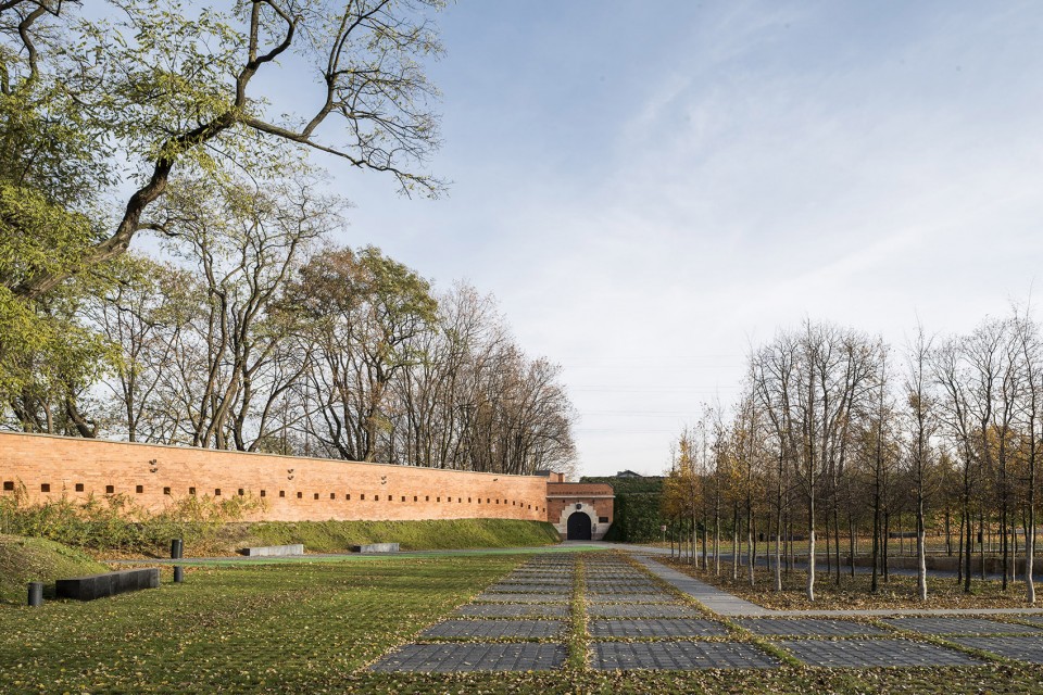 001-Katyn Museum