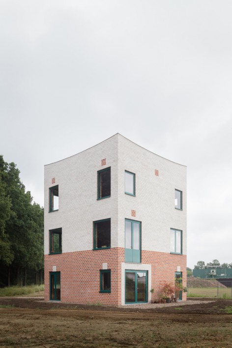 002-ATLAS HOUSE BY MONADNOCK