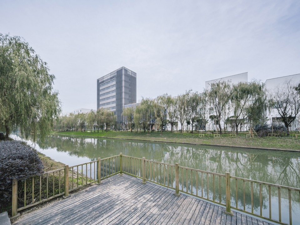 Anting Autotown RD Harbour By Atelier Liu Yuyang Architects e1490234608916