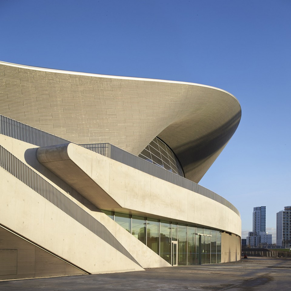 002-London Aquatic Center_L_2