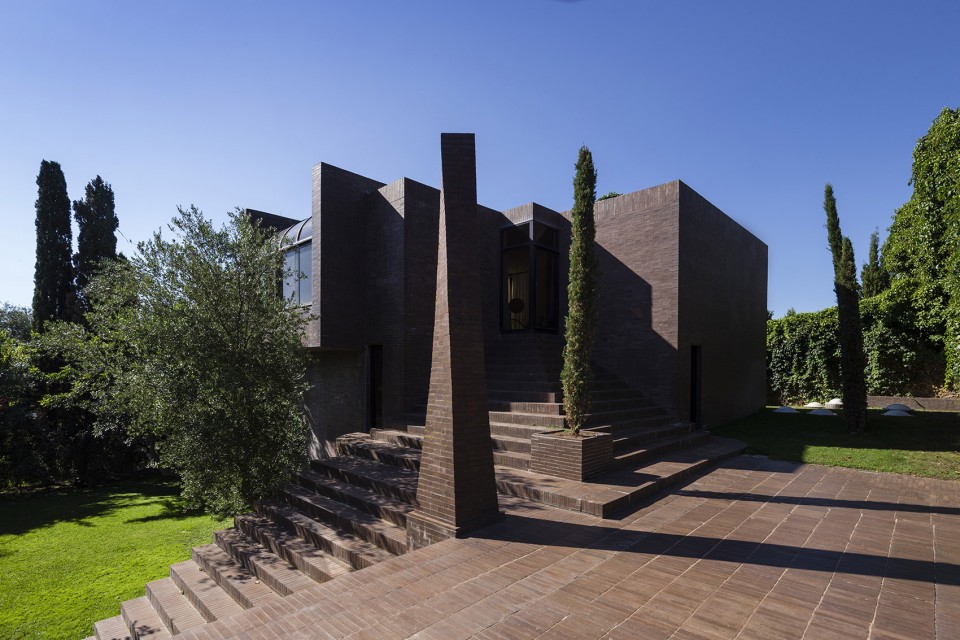 005-Family House by Ricardo Bofill Taller de Arquitecturaricardo_bofill_taller_arquitectura_montras_house_spain_05