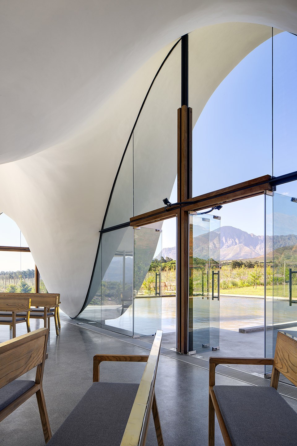 008-chapel by steyn studio
