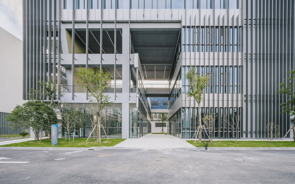 010-Anting Autotown R&D Harbour By Atelier Liu Yuyang Architects