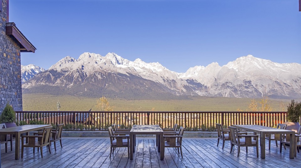 011-Grand Hyatt Lijiang Mountain Lodge, China by CCDI Progressive Atelier