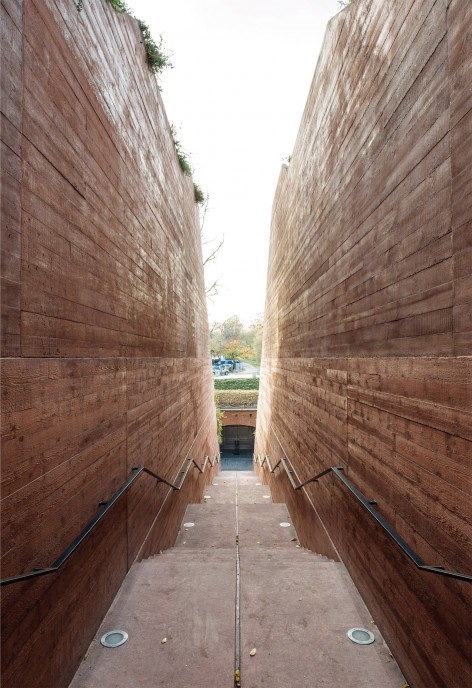 011-Katyn Museum