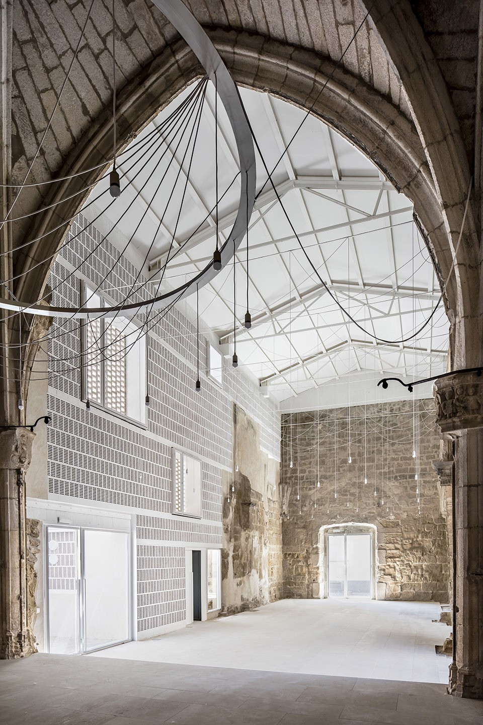 011-The Ancient Church of Vilanova de la Barca By AleaOlea architecture & landscape