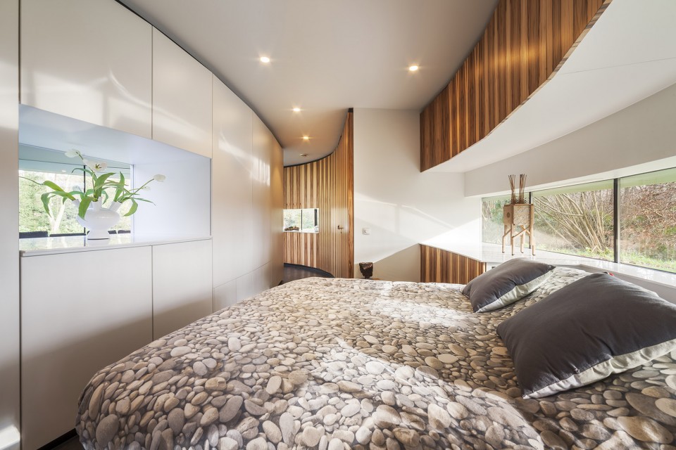 012-360 Villa By 123DV