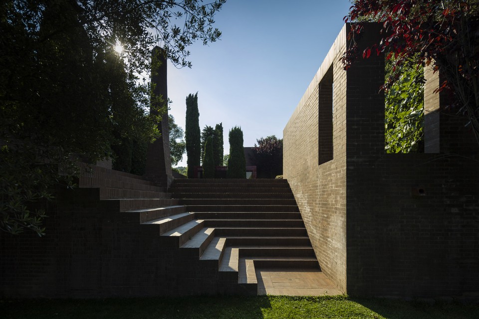 013-Family House by Ricardo Bofill Taller de Arquitecturaricardo_bofill_taller_arquitectura_montras_house_spain_23