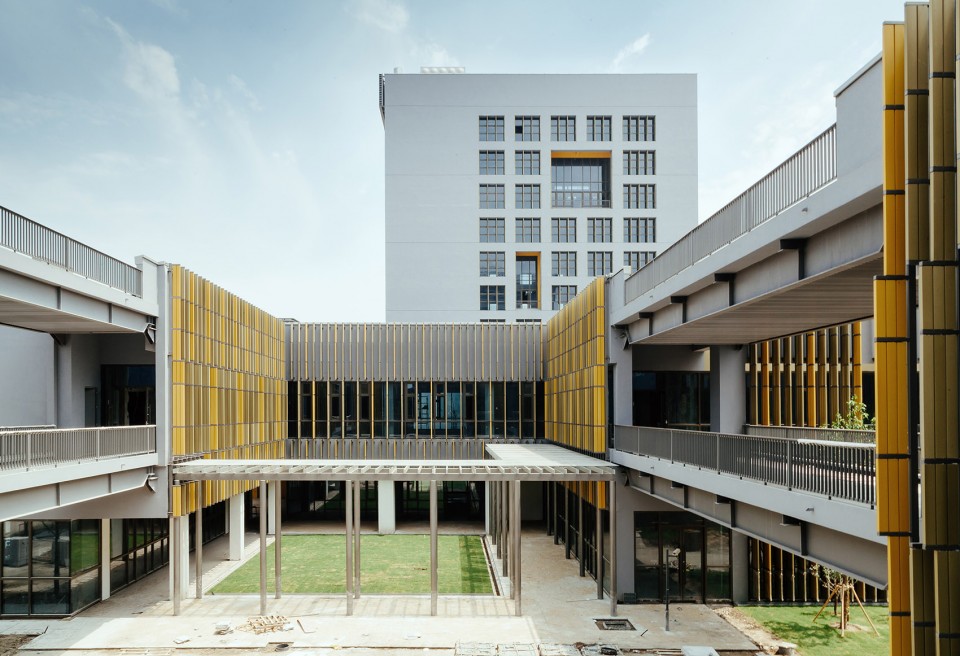 022-Anting Autotown R&D Harbour By Atelier Liu Yuyang Architects