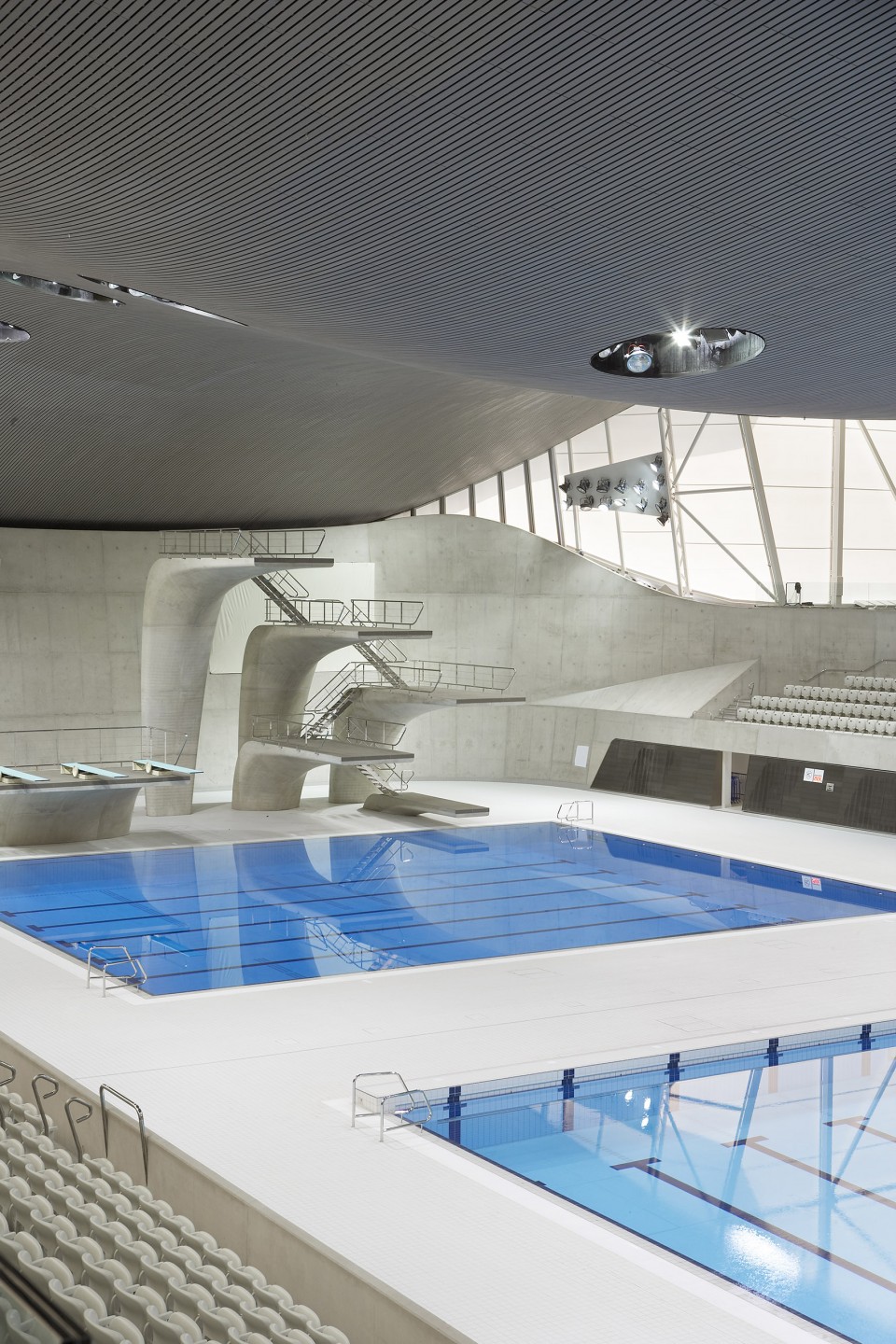 023-London Aquatic Center_O_6