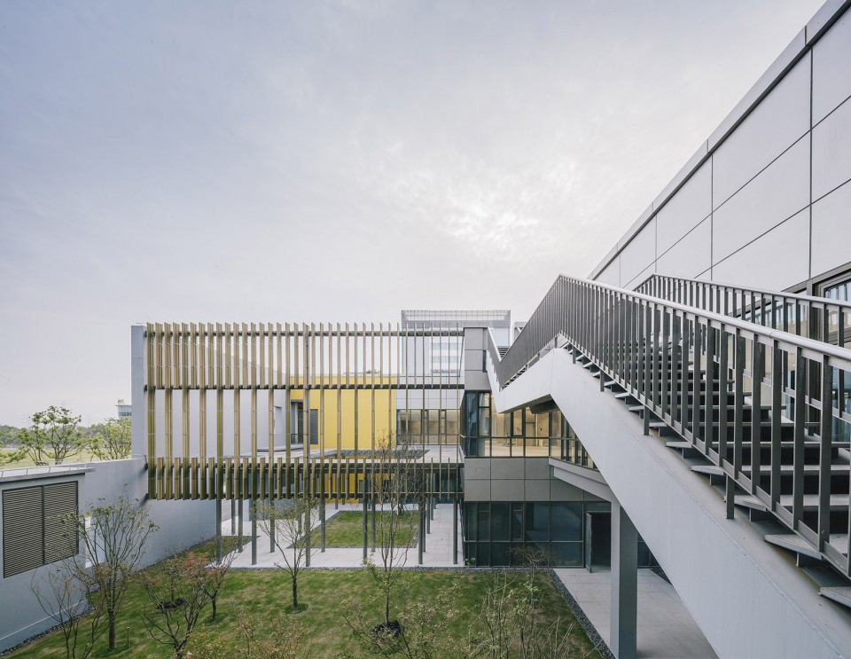 028-Anting Autotown R&D Harbour By Atelier Liu Yuyang Architects