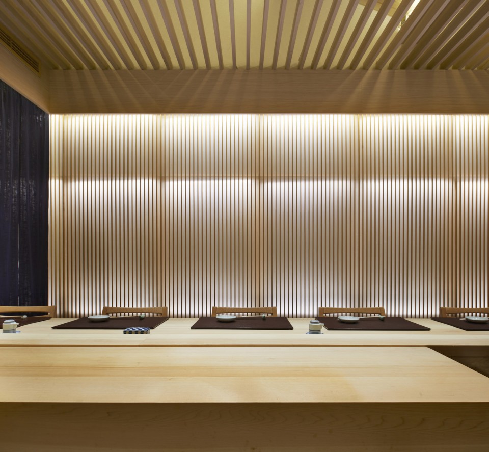 3-counter2_sushi zen_odd