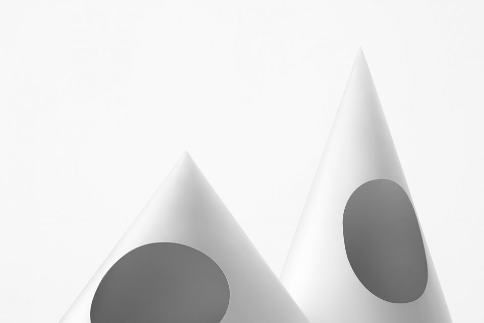 New side tables “tent” and a coat stand “koeda” for Capellini By nendo
