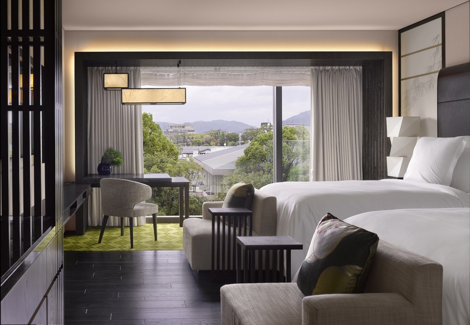 Four Seasons Kyoto guestroom city view