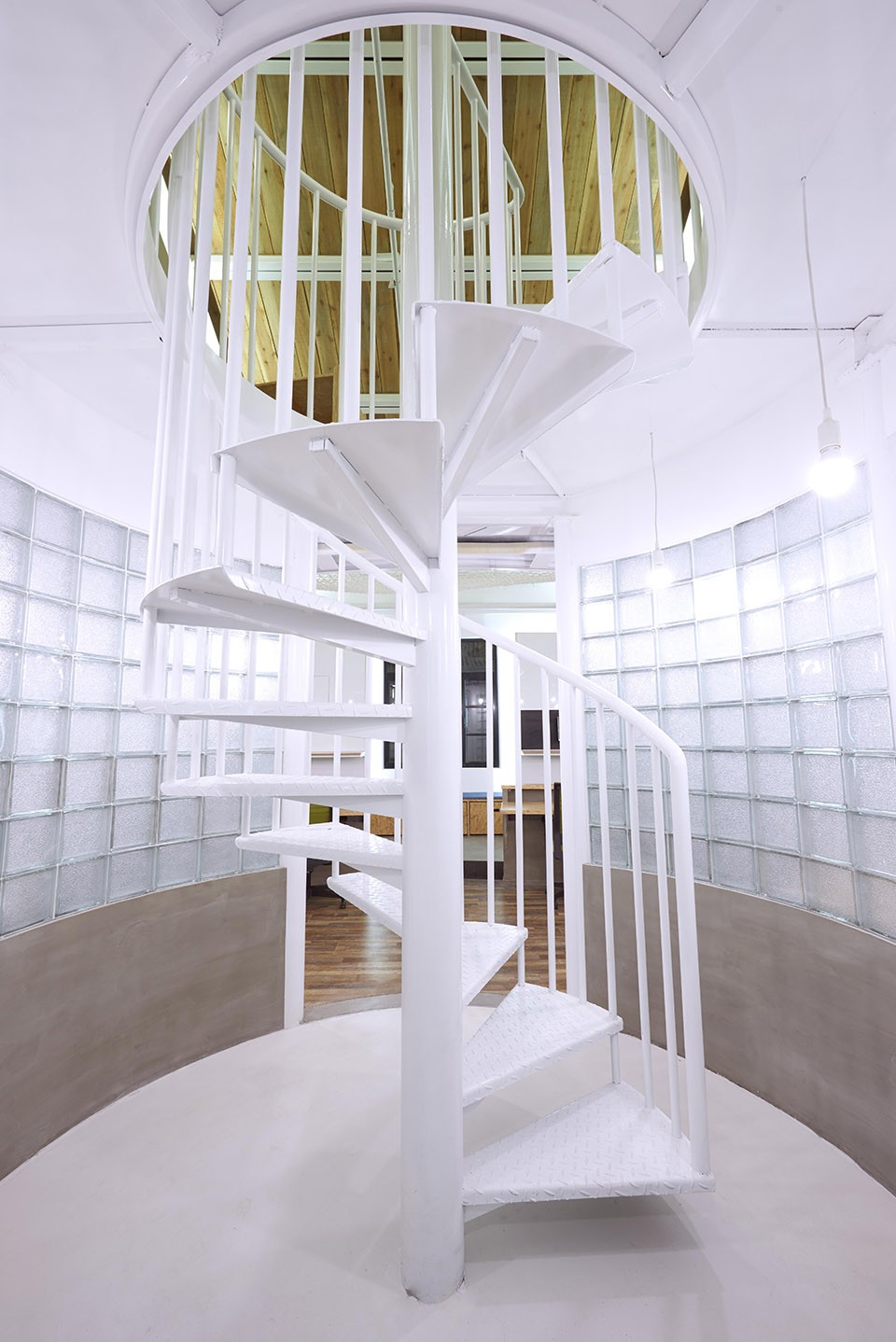 010-unbot inc. Office By PRISM DESIGN