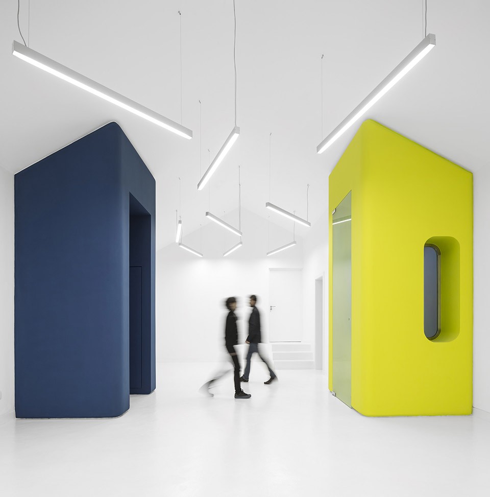012- TRANSFORMA STUDIOS By CVDB Arquitectos
