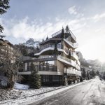 意大利巴利亚山谷中的 Tofana 酒店 / noa*
