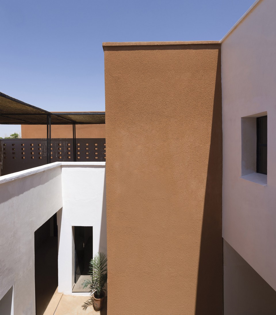 016-Niamey 2000-Courtyard