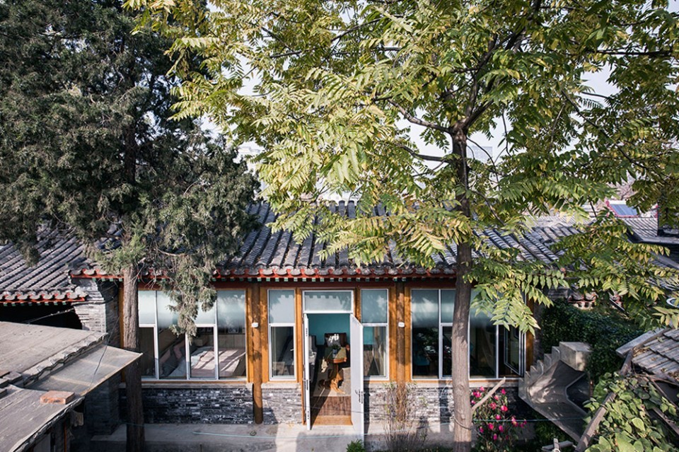 1-1.-exterior-in-the-sunlight_CAA-960x639