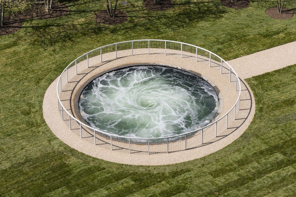 descension Anish Kapoor