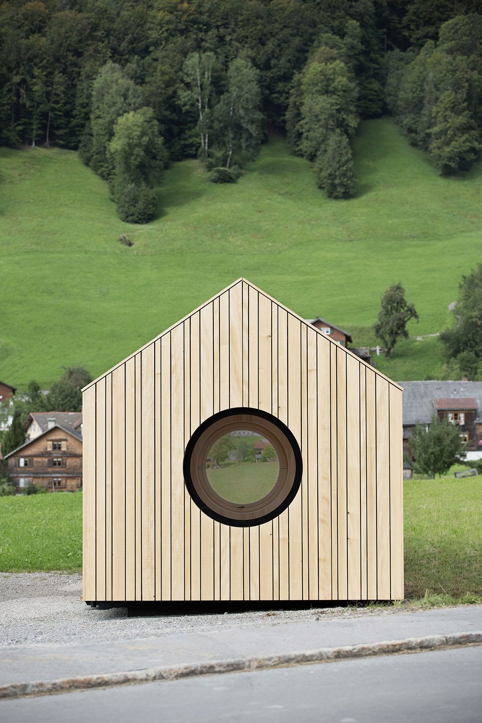 Exhibition House By IMA