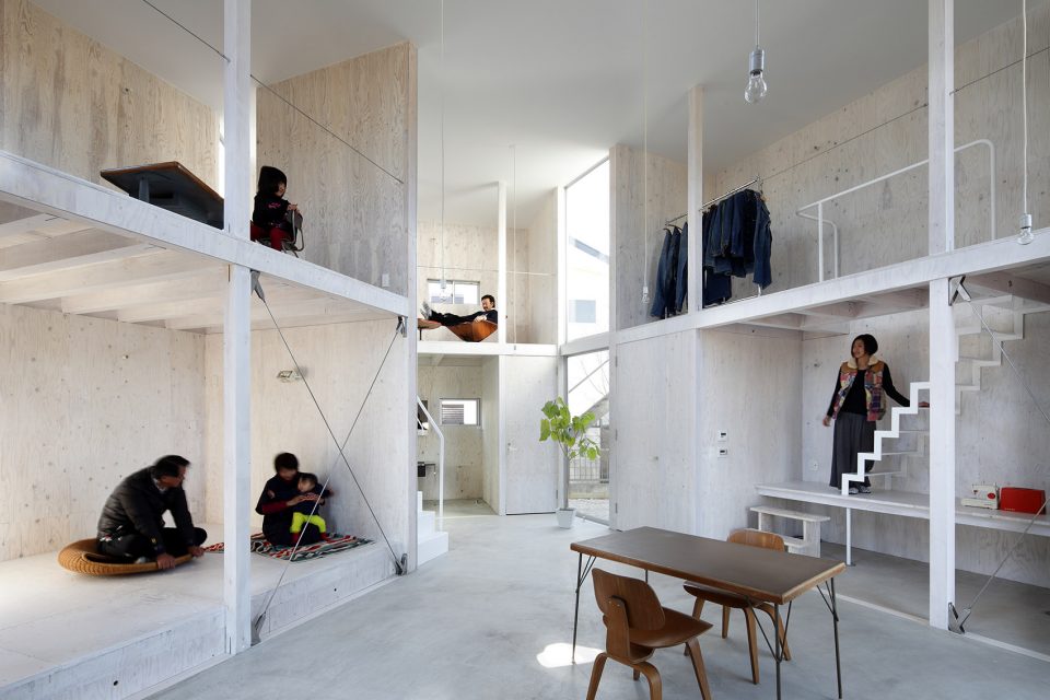 House in Kashiwa By Yamazaki Kentaro Design Workshop