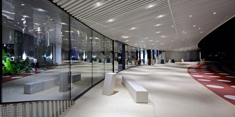 studioup amarin entrance