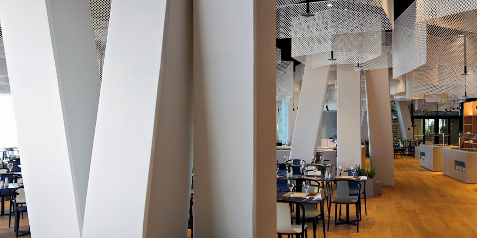 studioup amarin restaurant