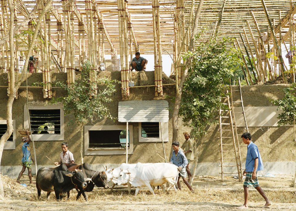 Handmade school in Bangladesh Kurt Hoerbst 10