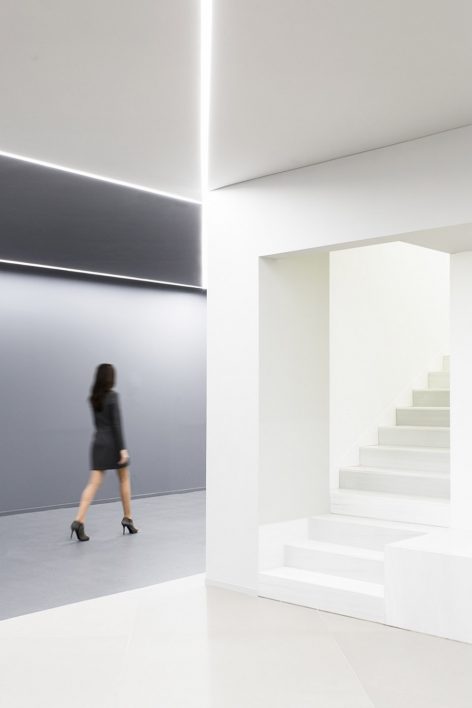ARV OFFICES By Fran Silvestre Arquitectos