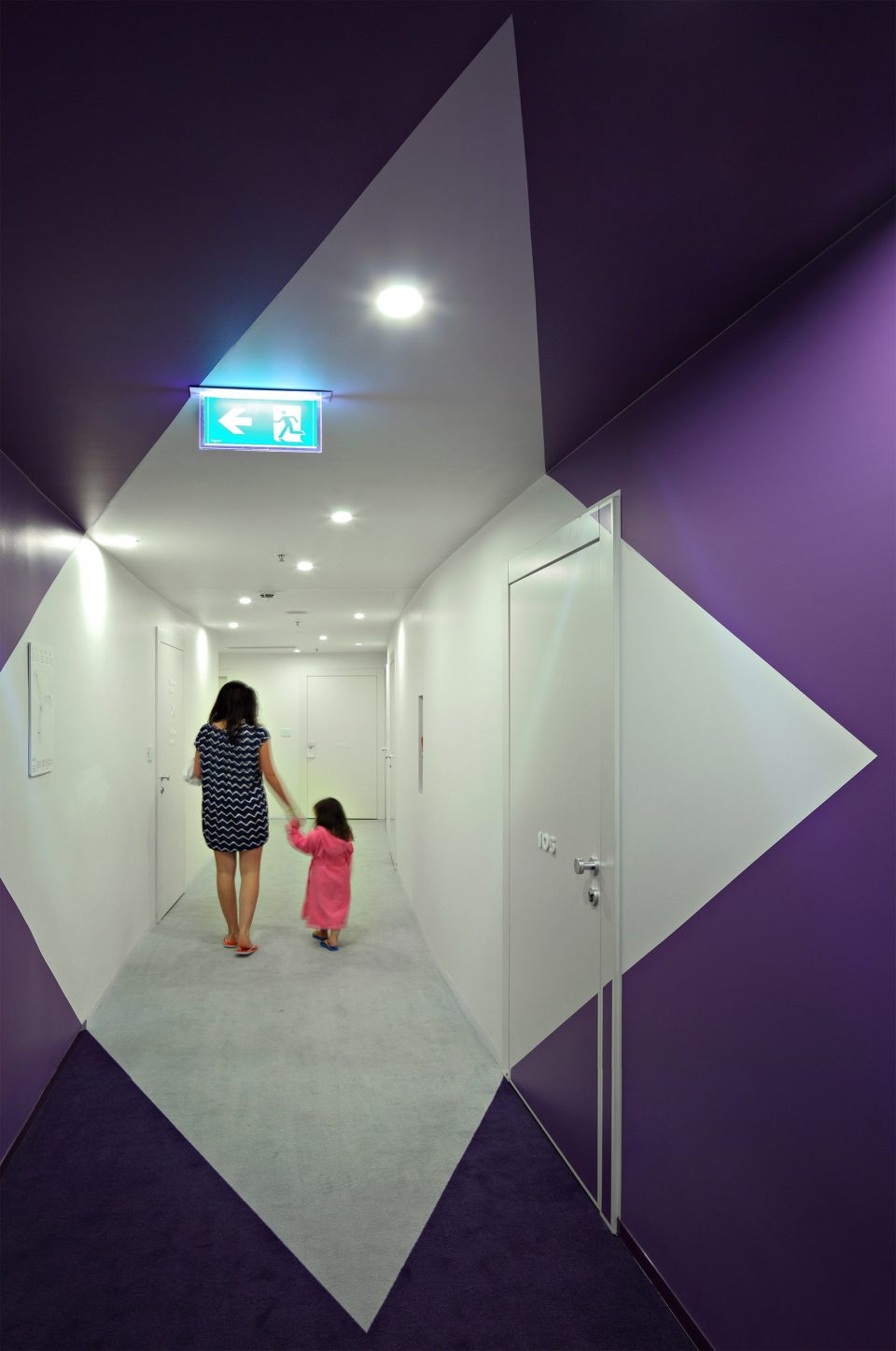 studioup amarin corridor