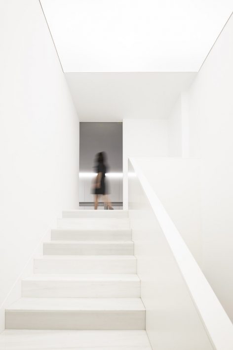 ARV OFFICES By Fran Silvestre Arquitectos