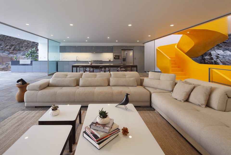 Casa Lapa By Arq. Martin Dulanto Sangalli